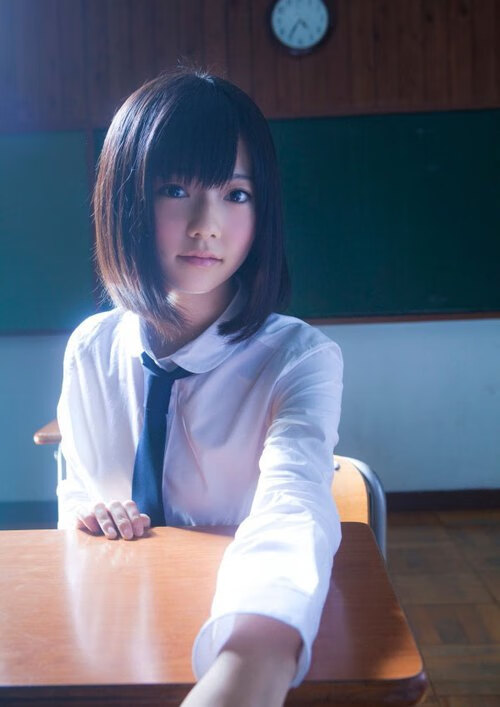 球迷狂欢:现场气氛点燃全场,球迷狂欢节