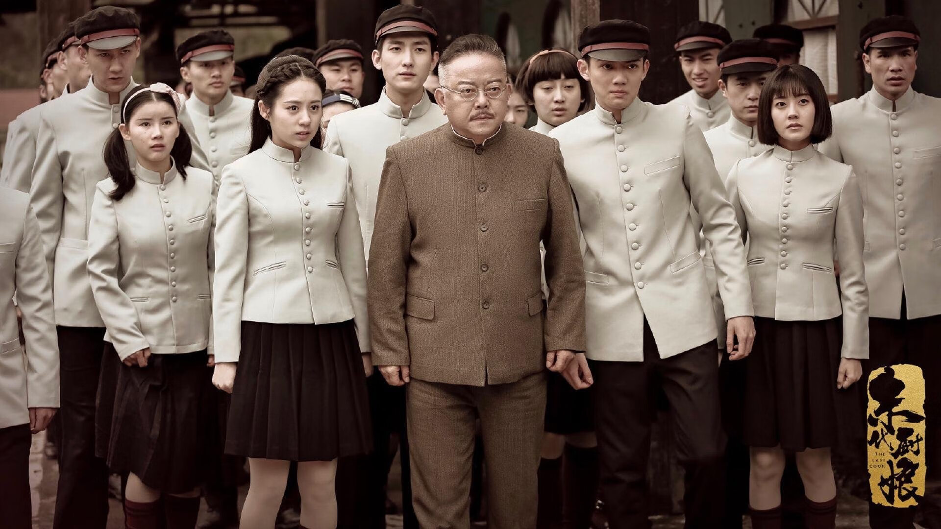 精彩盛宴不容错过:全球热血篮球决赛现场,热血篮球赛海报