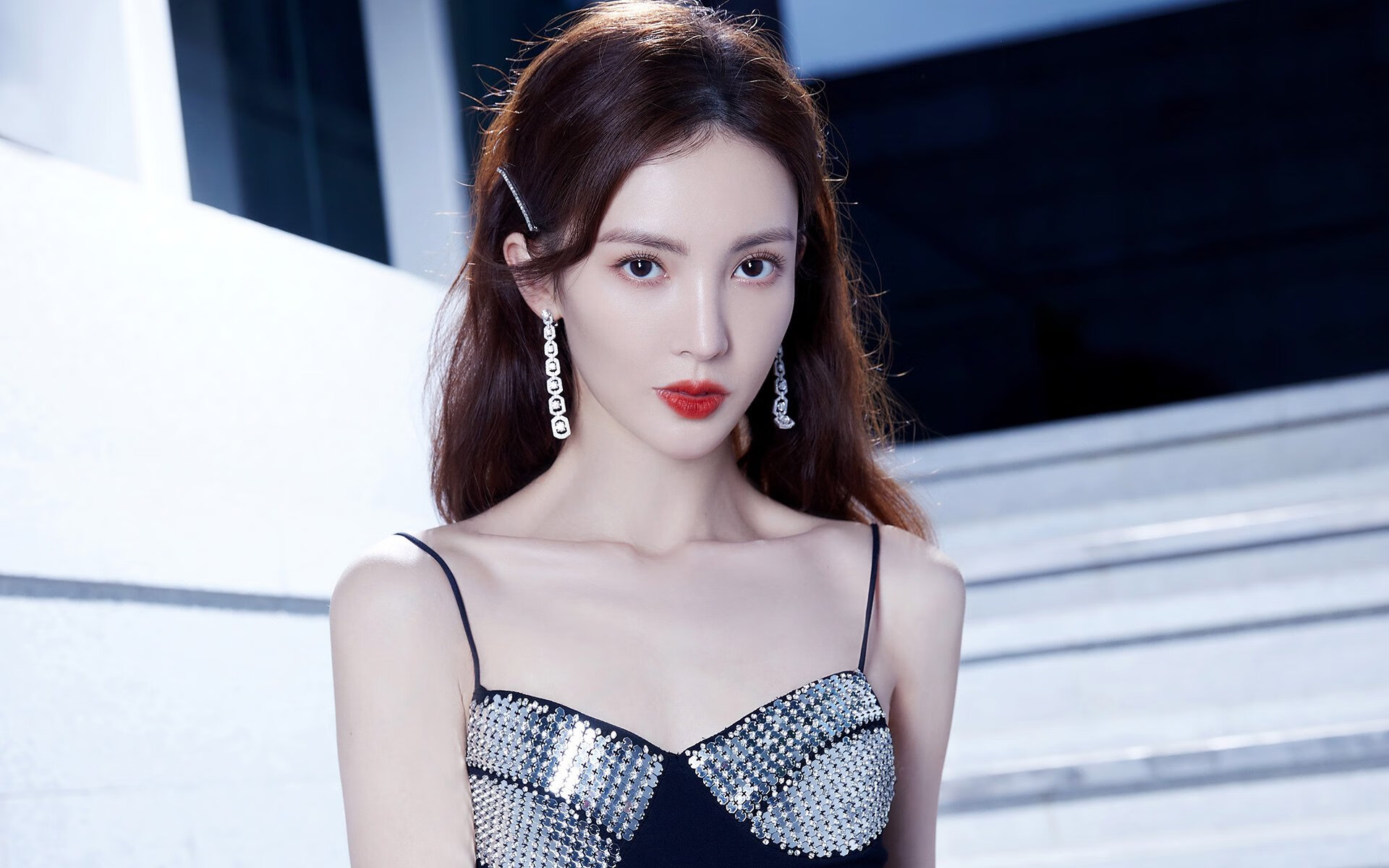 开云网页版登录入口-楚阿梅尼被评为欧洲杯最佳中场