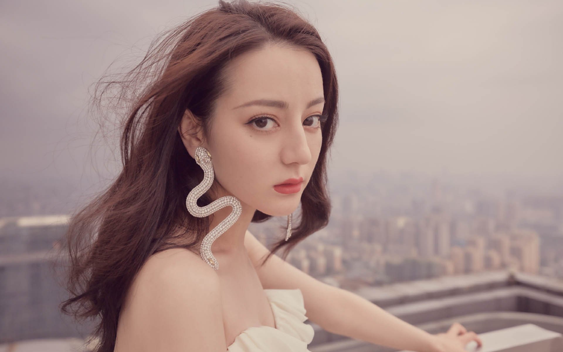 体育新闻中心发布体育传播技术演进路径研究成果,体育传播效果